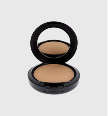 MAC Studio Fix Powder Plus Foundation NC40 